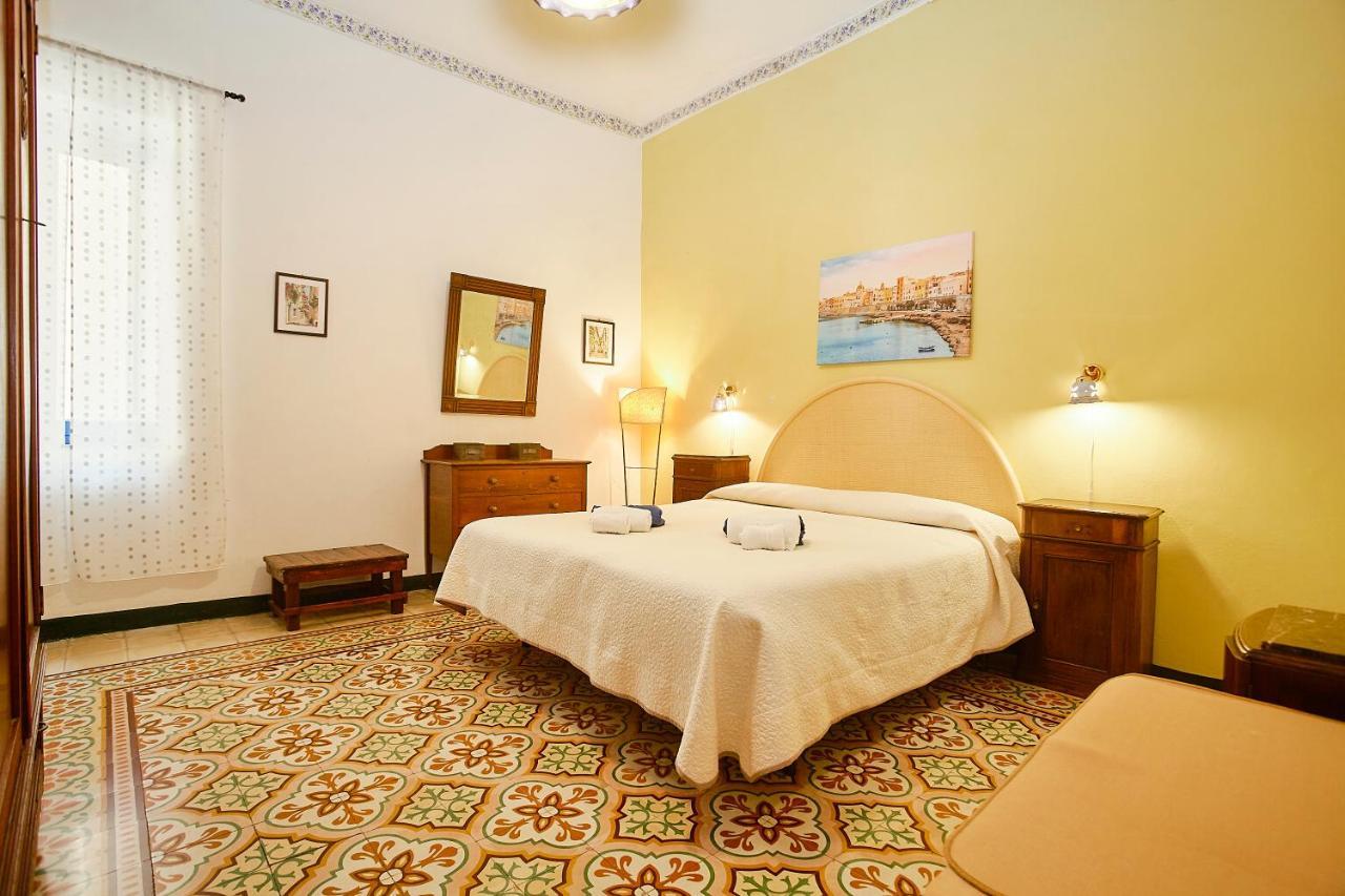 Be Mediterraneo, In Centro Sul Mare - In The Center Beach Front - 80 Mq Trapani Kültér fotó
